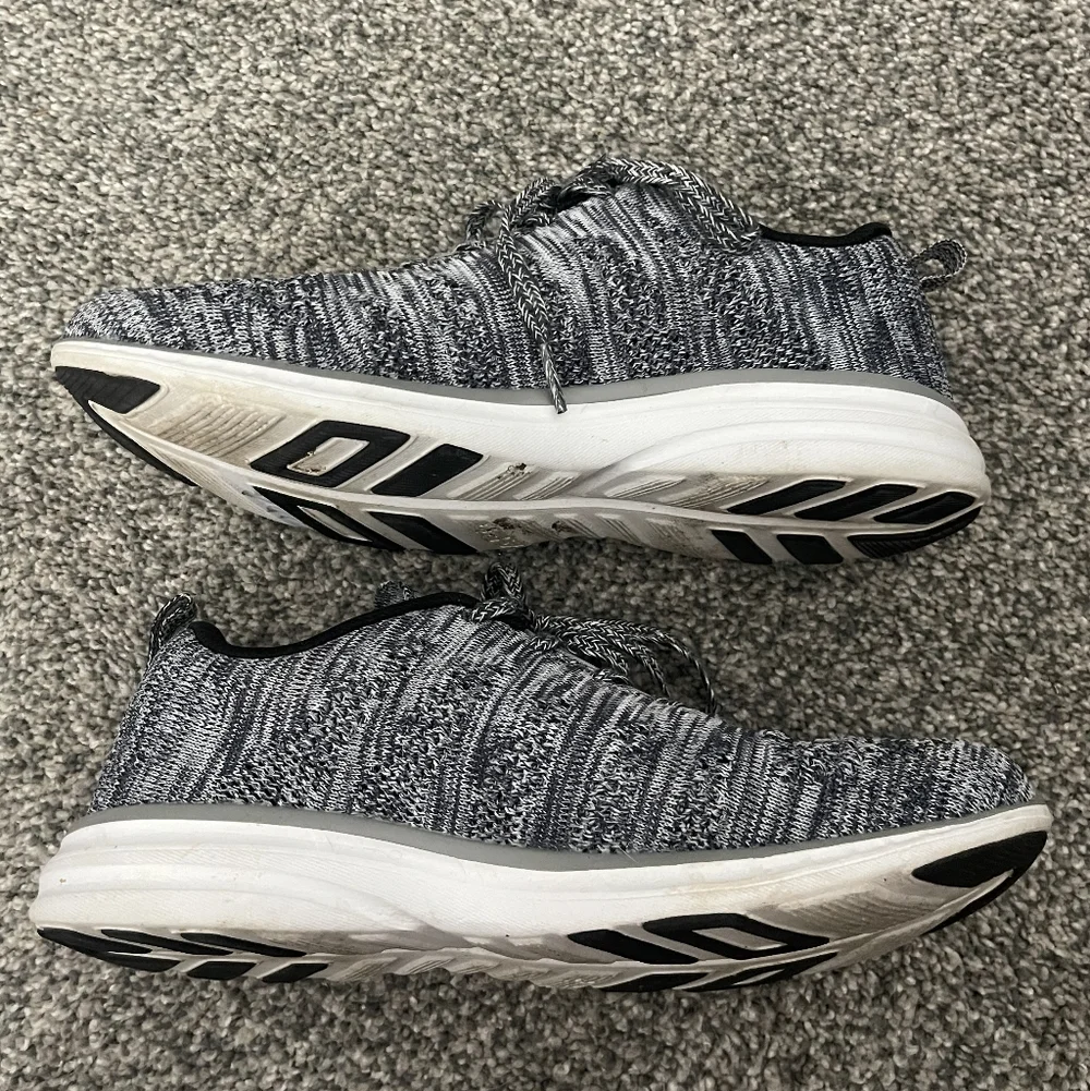 APL Womens Heather Grey Techloom Pro‎ Athletic Training Sneaker Shoes Size 8